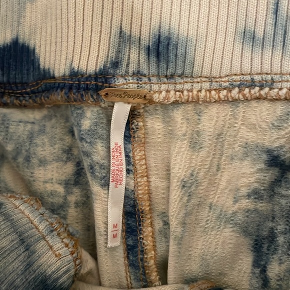 Free People size medium stretch waist pants - Picture 5 of 6